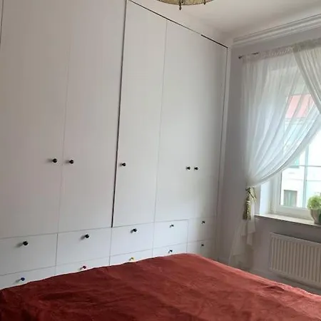 Przytulny Apartament Blisko Plazy, Z Miejscem Postojowym Gizycko